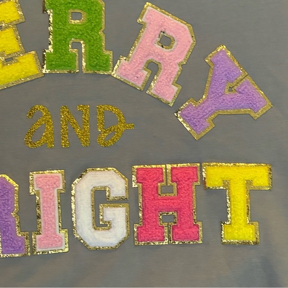 NWOT Merry & Bright Sweatshirt Size XL - Picture 4 of 7